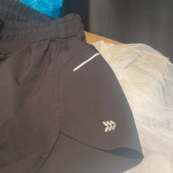 All in Motion Running Shorts 💕 - Picture 2 of 4